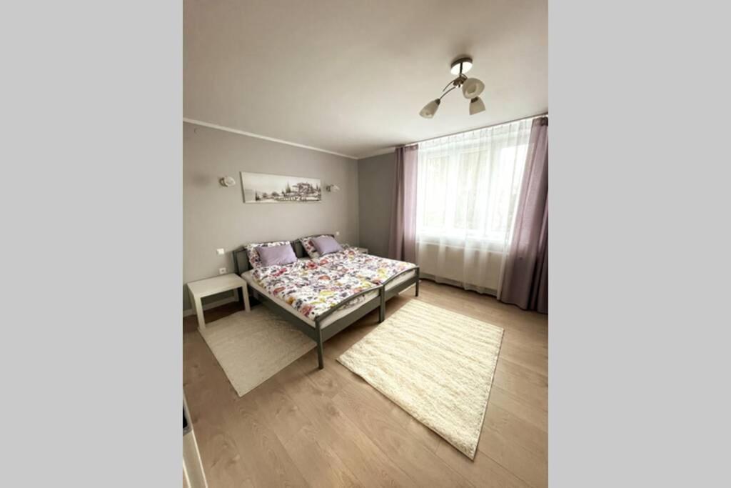 Modern Apartment In ทาร์นูฟ ภายนอก รูปภาพ